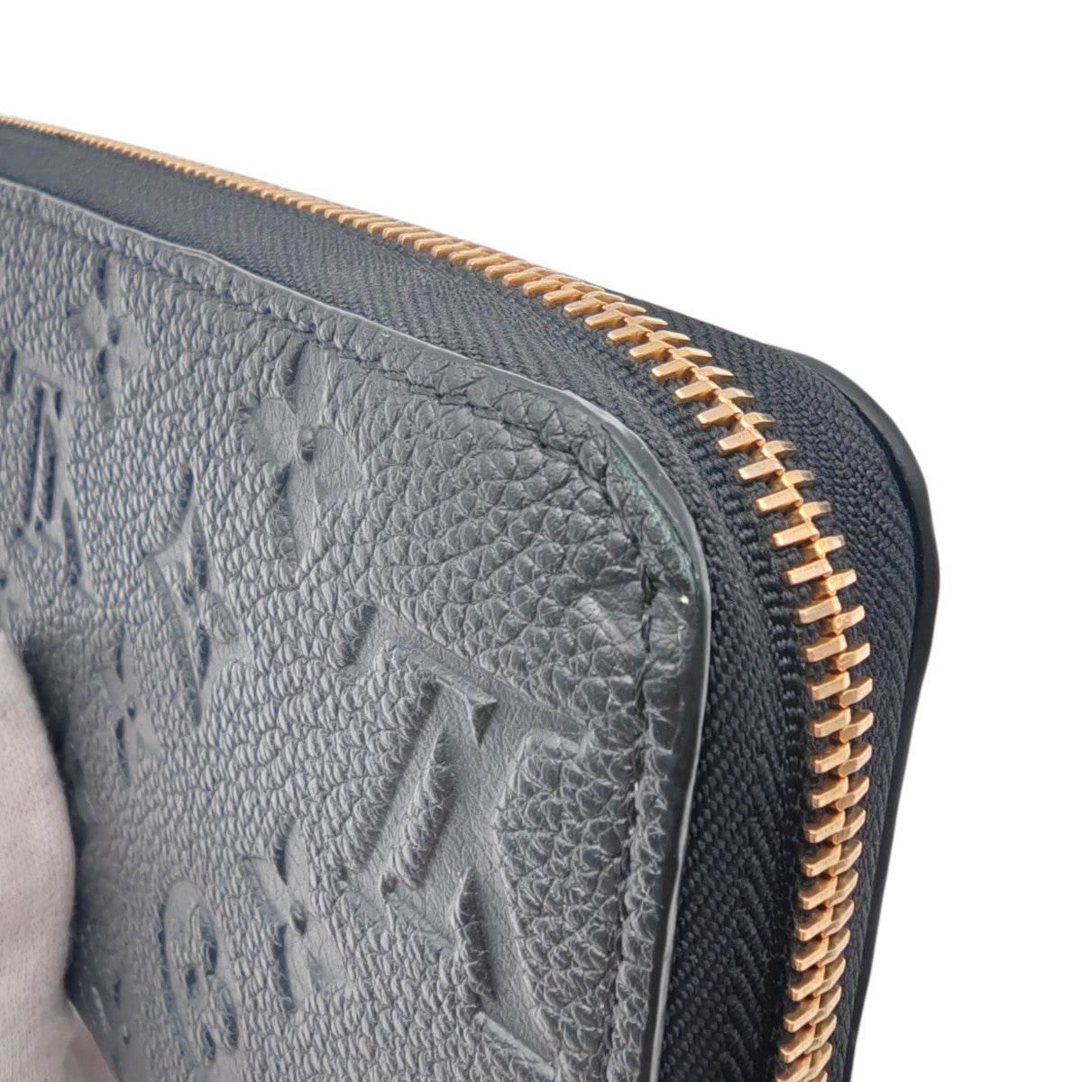 ルイ・ヴィトン モノグラムアンプラント ジッピーウォレット 長財布 ブラック M61864
