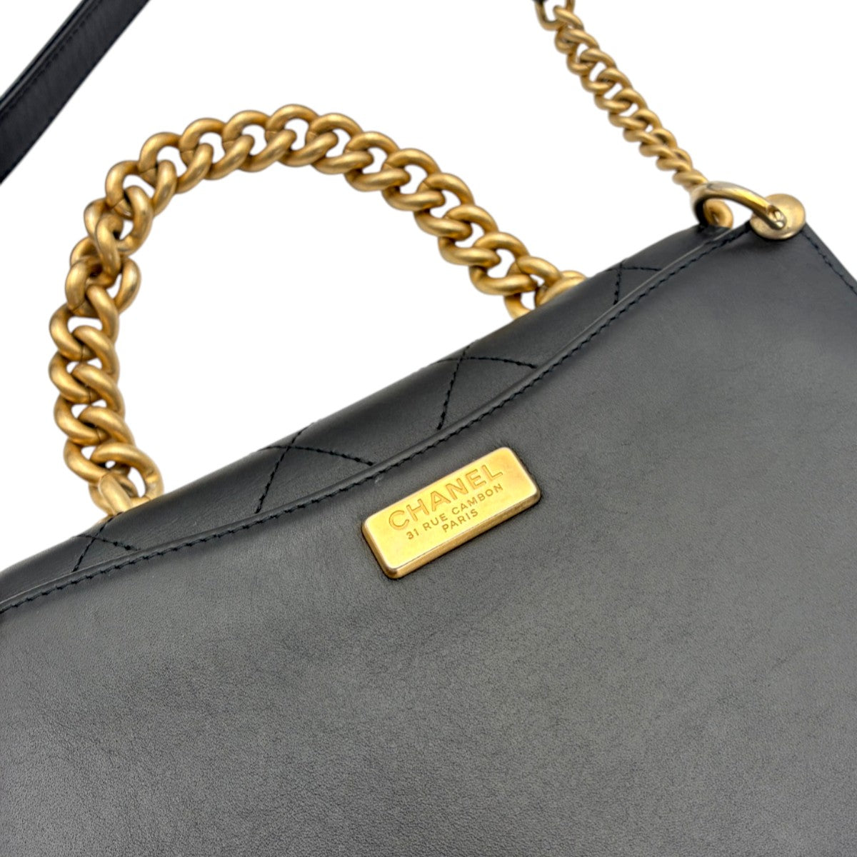 シャネル マトラッセ チェーンショルダー ブラック ゴールド金具