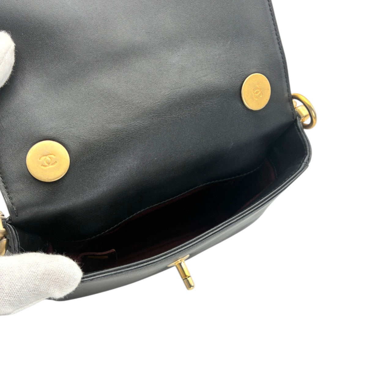 シャネル マトラッセ チェーンショルダー ブラック ゴールド金具